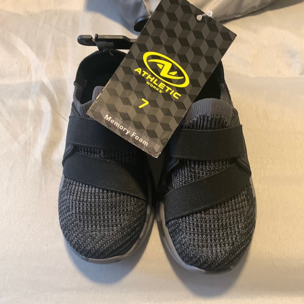 Toddler athletic sneakers